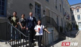 徐州吃瓜网红事件视频播放,一场网络狂欢背后的真相